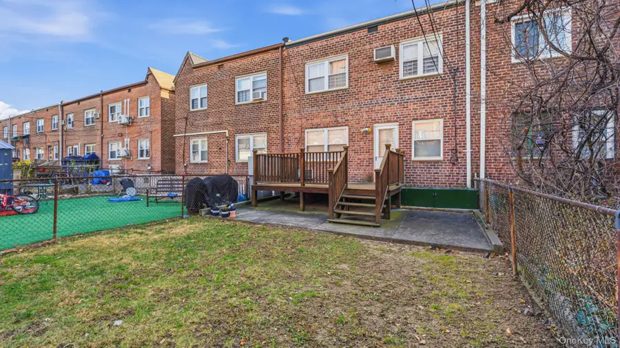 14101 Jewel Avenue, Flushing, NY 11367 - Image #3