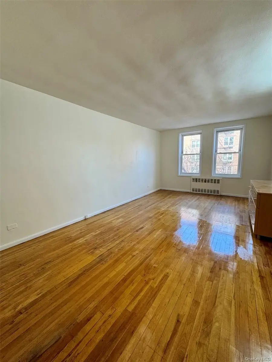 142-20 41st Avenue #4K, Flushing, NY 11355 - Image #3