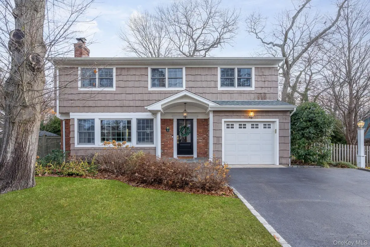3 Kew Court, Huntington, NY 11743 - Image #1