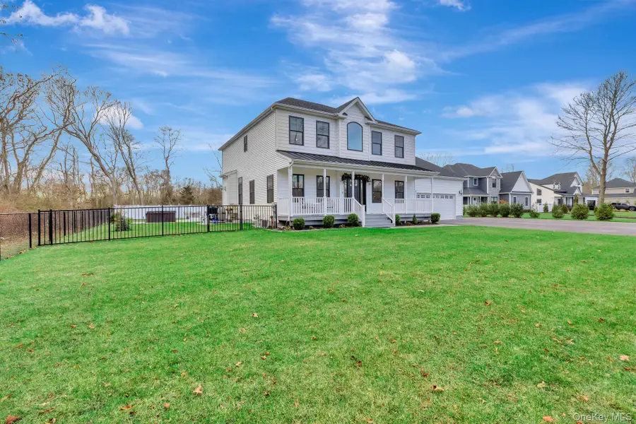 15 Shaw Lane, East Moriches, NY 11940 - Image #3