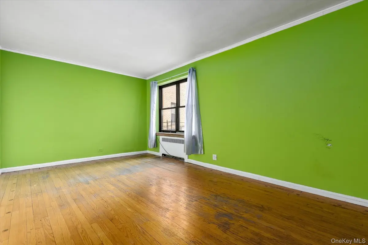 251 Seaman Avenue #2H, New York, NY 10034 - Image #1