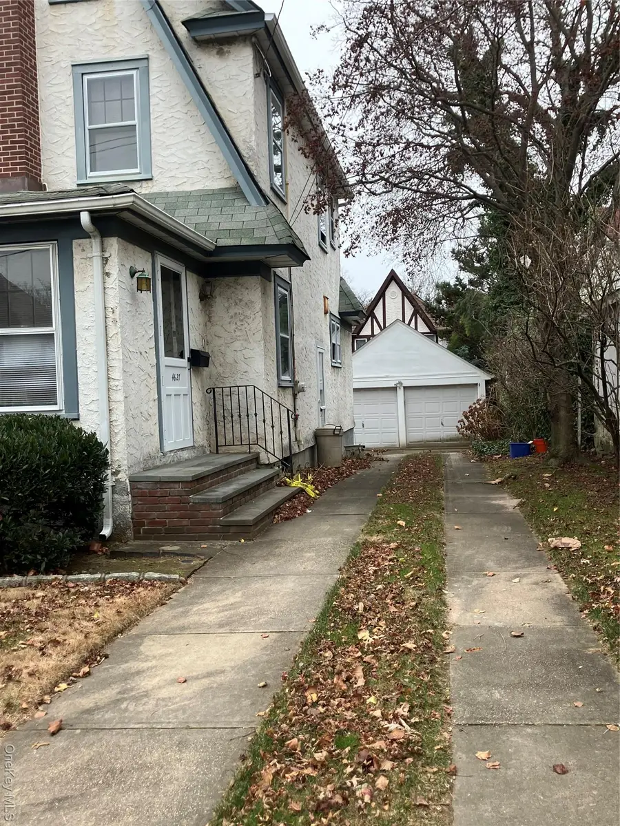 4627 Jayson Avenue, Great Neck, NY 11020 - Image #2