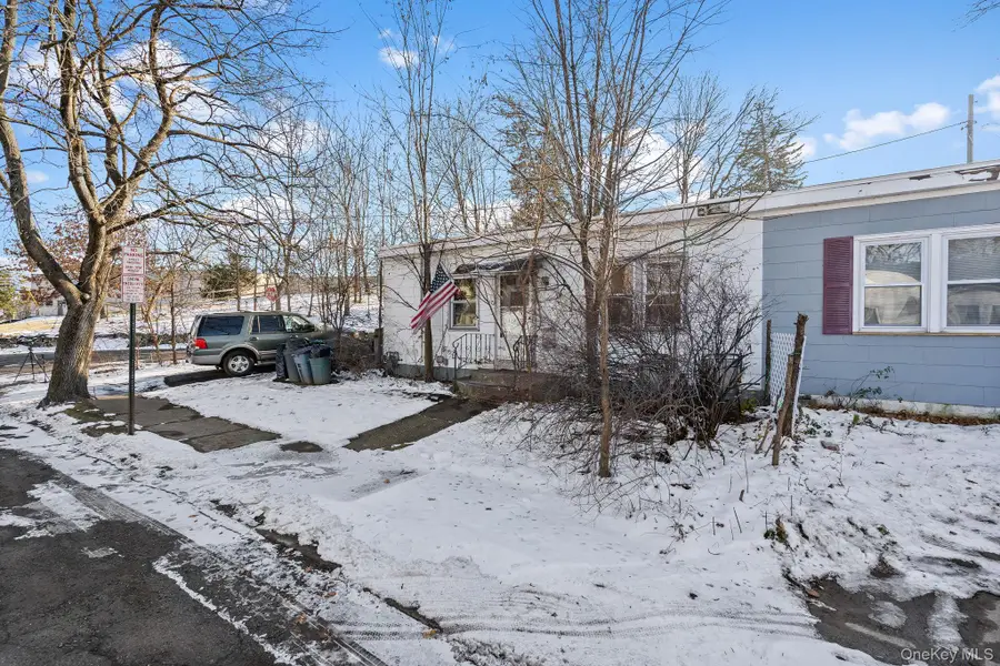 4 Locust Street, Newburgh, NY 12550 - Image #2