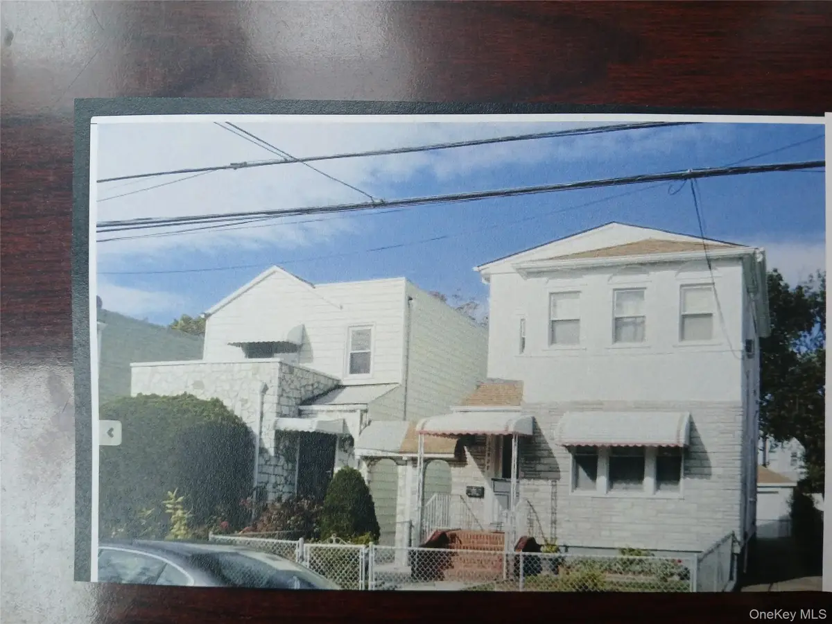 13528 232nd Street, Laurelton, NY 11413 - Image #1