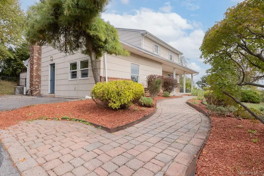 132 Neptune Drive, Monroe, NY 10950 - Image #3