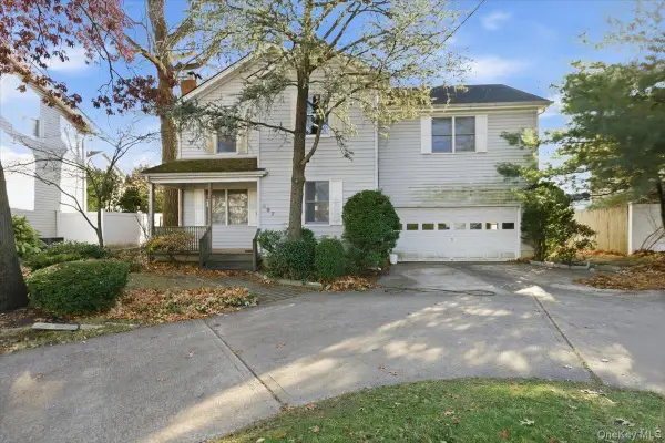 467 W Broadway, Cedarhurst, NY 11516