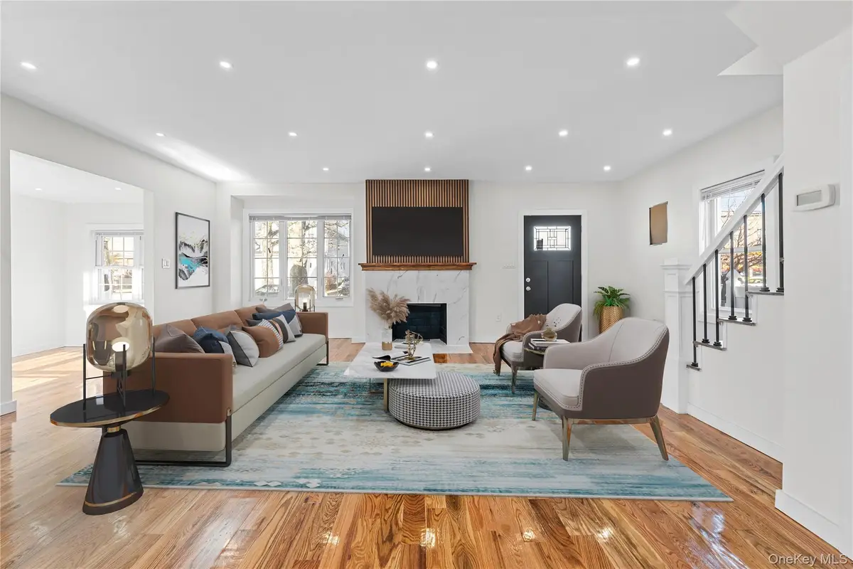 190-10 114th Drive, Saint Albans, NY 11412 - Image #1