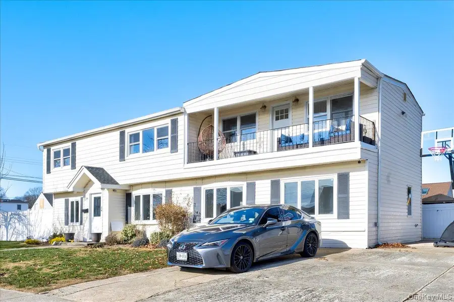 3309 Nelson Street, Wantagh, NY 11793 - Image #2