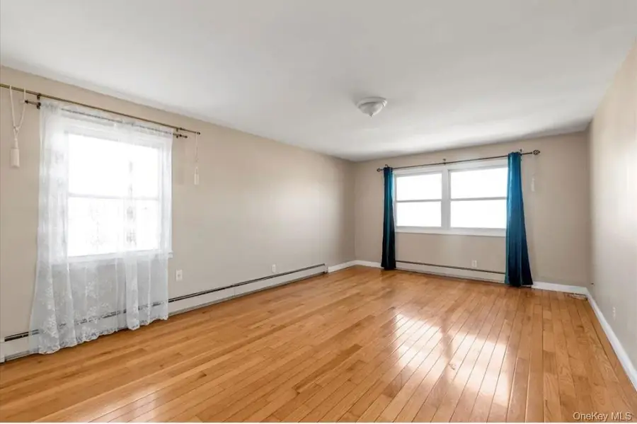 14746 223rd Street, Springfield Gardens, NY 11413 - Image #3