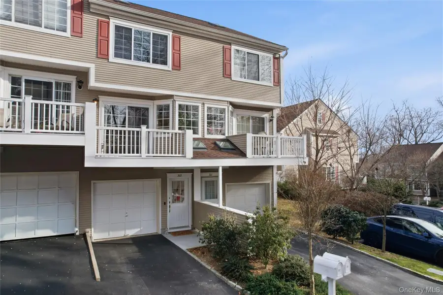 302 Park Ridge Lane, White Plains, NY 10603 - Image #2
