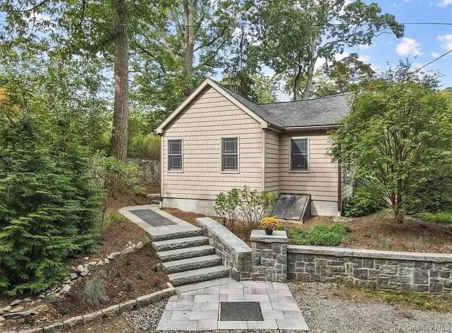 11 Oakdale Road, Putnam Valley, NY 10579 - Image #2