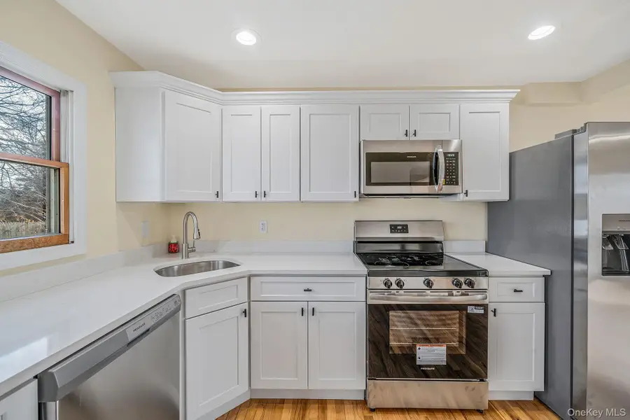 31 Walnut Avenue, Patchogue, NY 11772 - Image #2