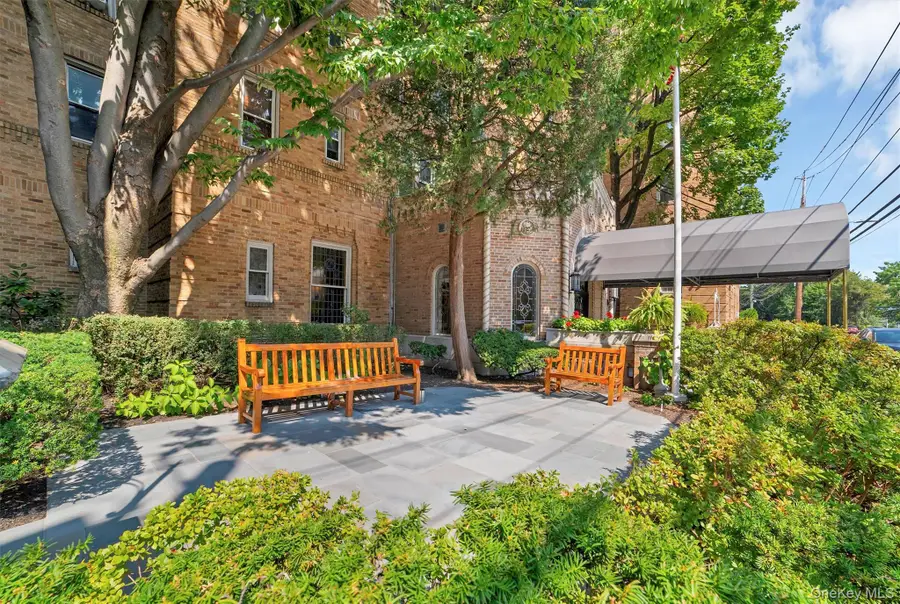 219 Bronx River Road #5A, Yonkers, NY 10704 - Image #3