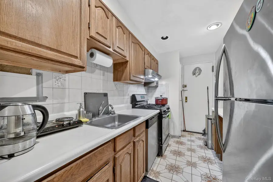 5 Fordham Hill Oval #9F, Bronx, NY 10468 - Image #2