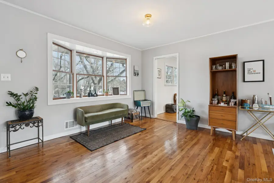 12 Gail Court, Kings Park, NY 11754 - Image #2