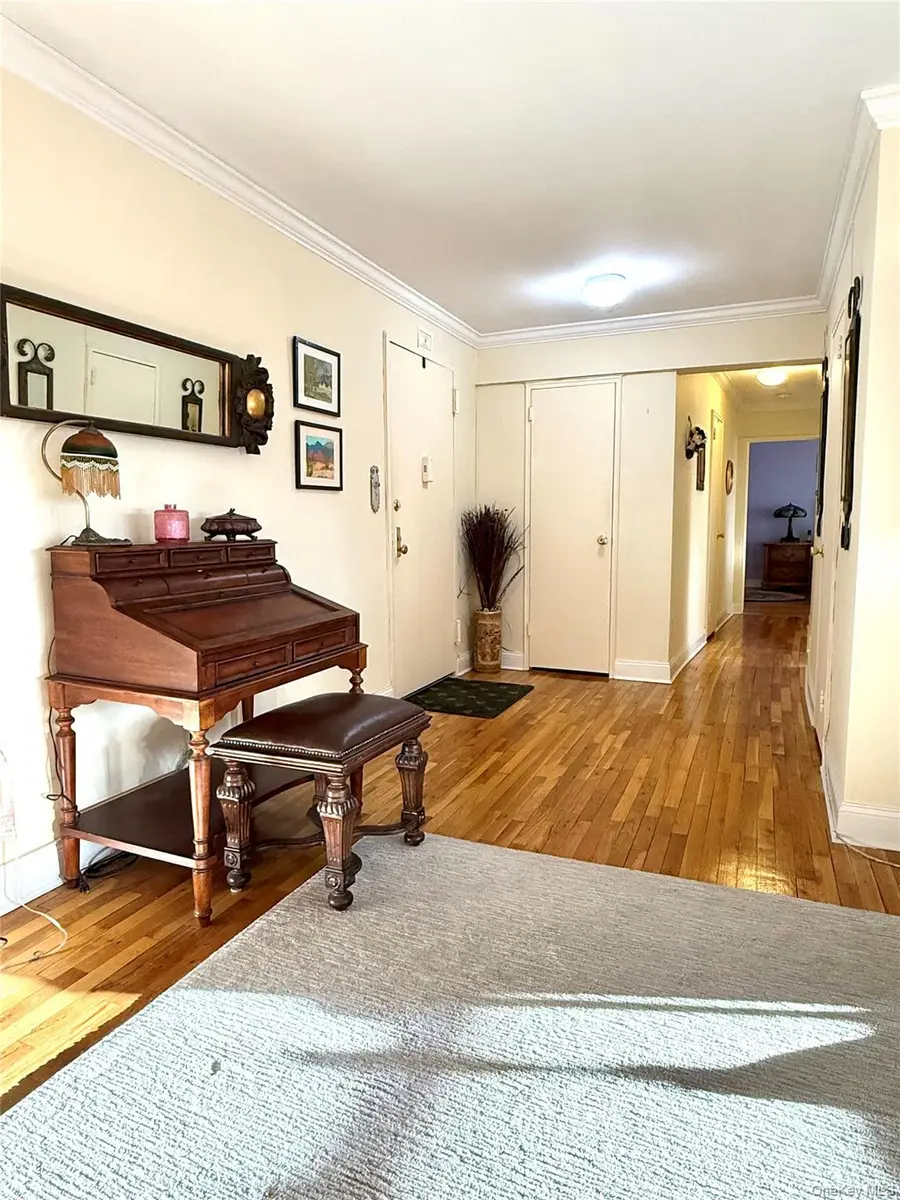 30 Pearsall Avenue #2J, Glen Cove, NY 11542 - Image #3