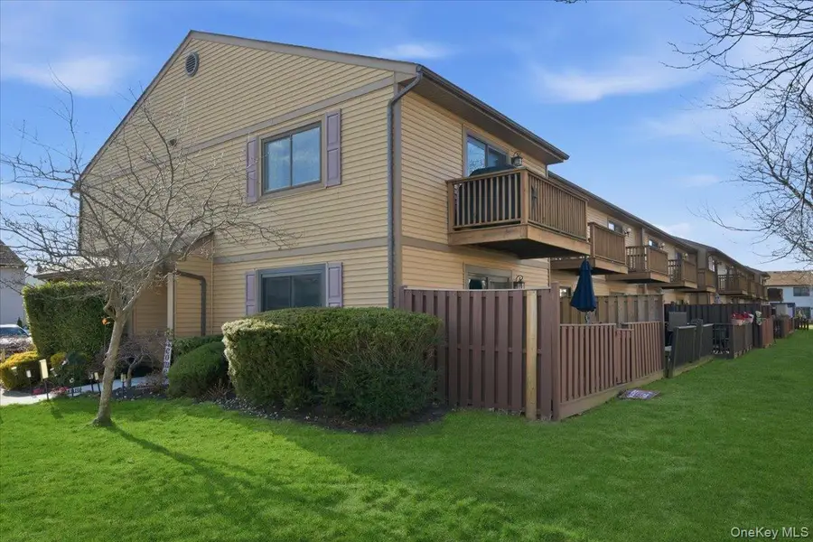 100 Daly Boulevard #1402, Oceanside, NY 11572 - Image #3