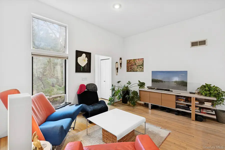 54 Fox Hunt, Amagansett, NY 11930 - Image #3