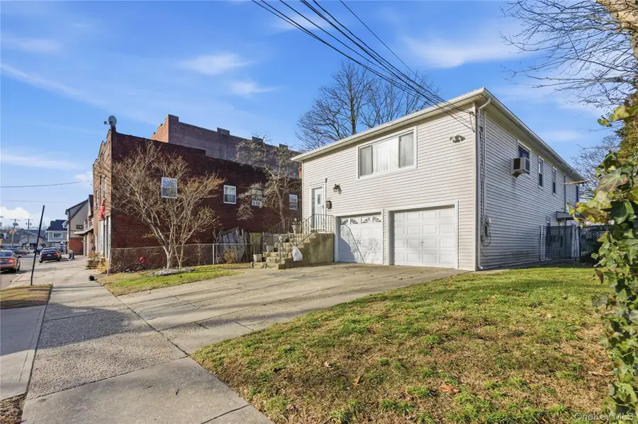 Address Withheld By Seller, Westbury, NY 11590 - Image #2