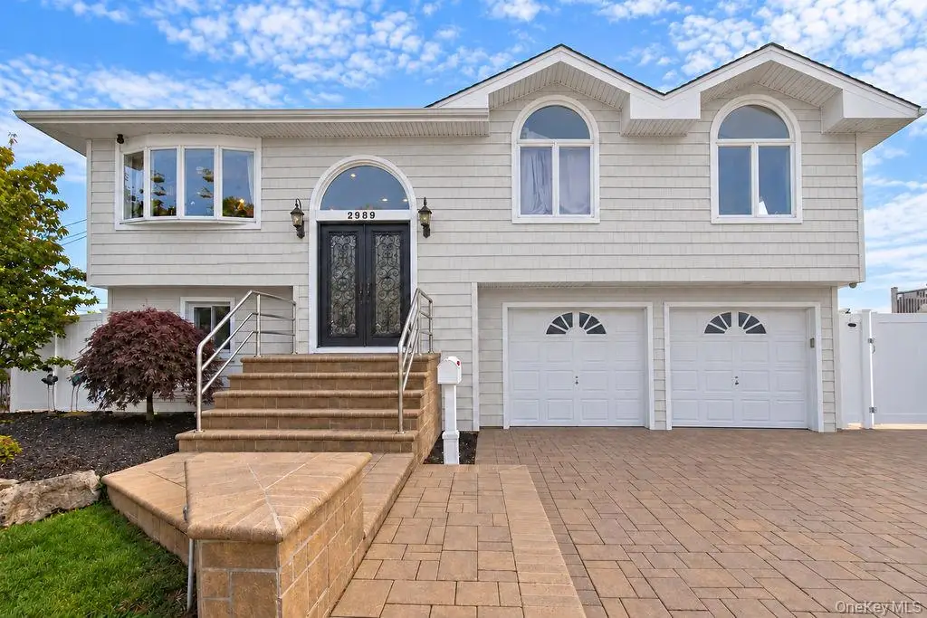 2989 Charlotte Drive, Merrick, NY 11566 - #1