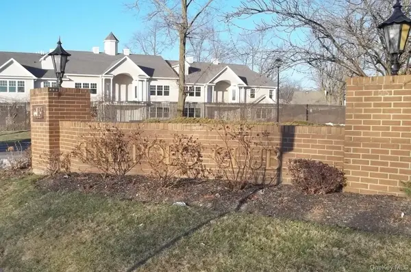 615 Broadway #83, Amityville, NY 11701