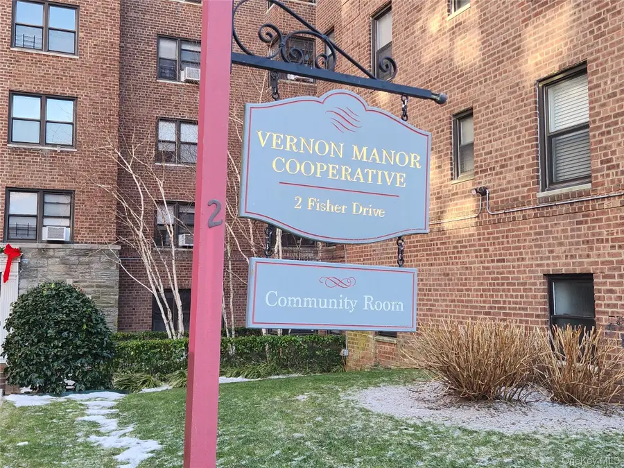 2 Fisher Drive #D101, Mount Vernon, NY 10552 - Image #3