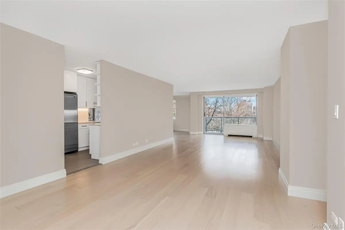 3333 Henry Hudson Parkway #5S, Bronx, NY 10463 - Image #1