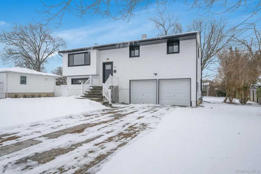 104 Harrisburg Street, Bay Shore, NY 11706 - #2