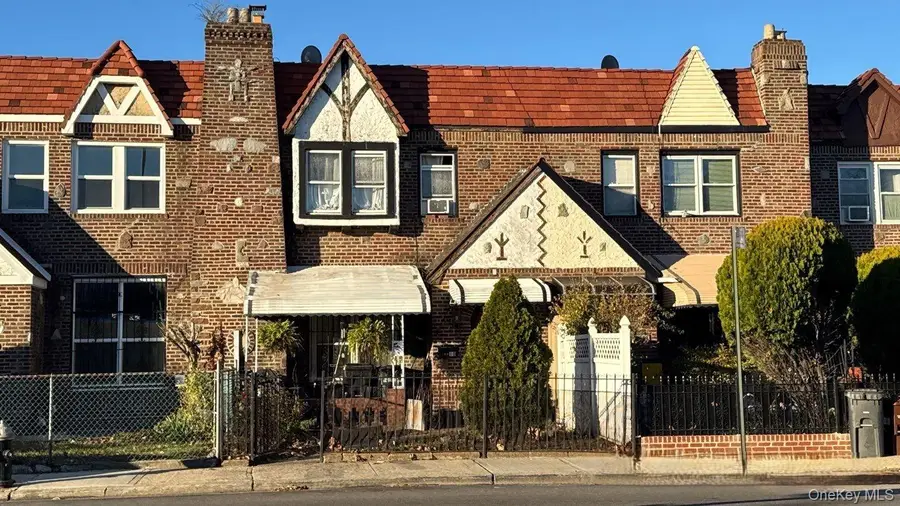 109-10 Francis Lewis Boulevard, Queens Village, NY 11429 - Image #3