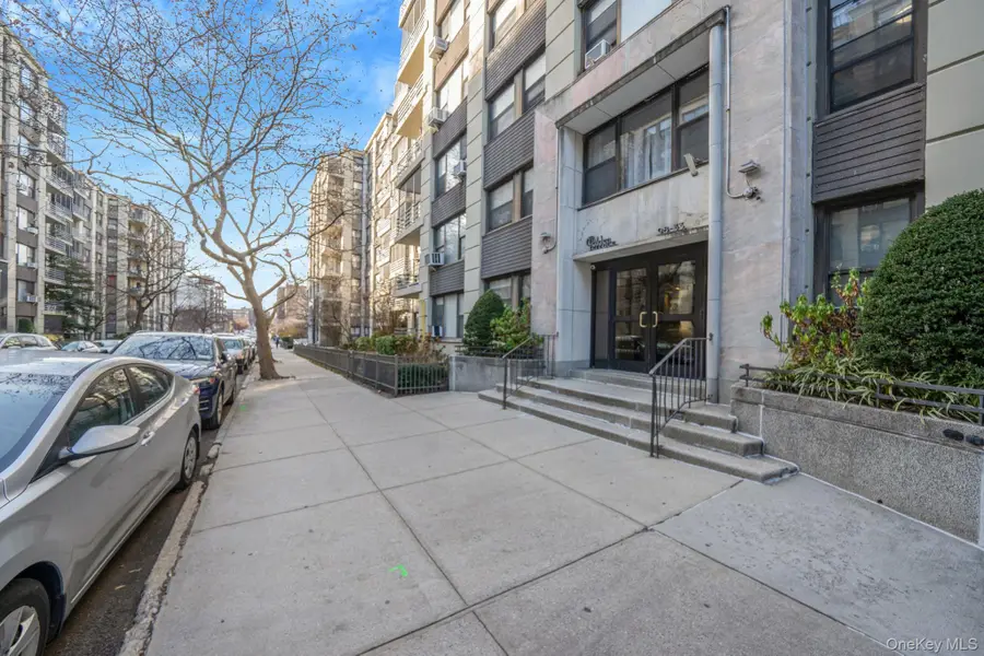 98-33 64th Avenue #1D, Rego Park, NY 11374 - Image #2