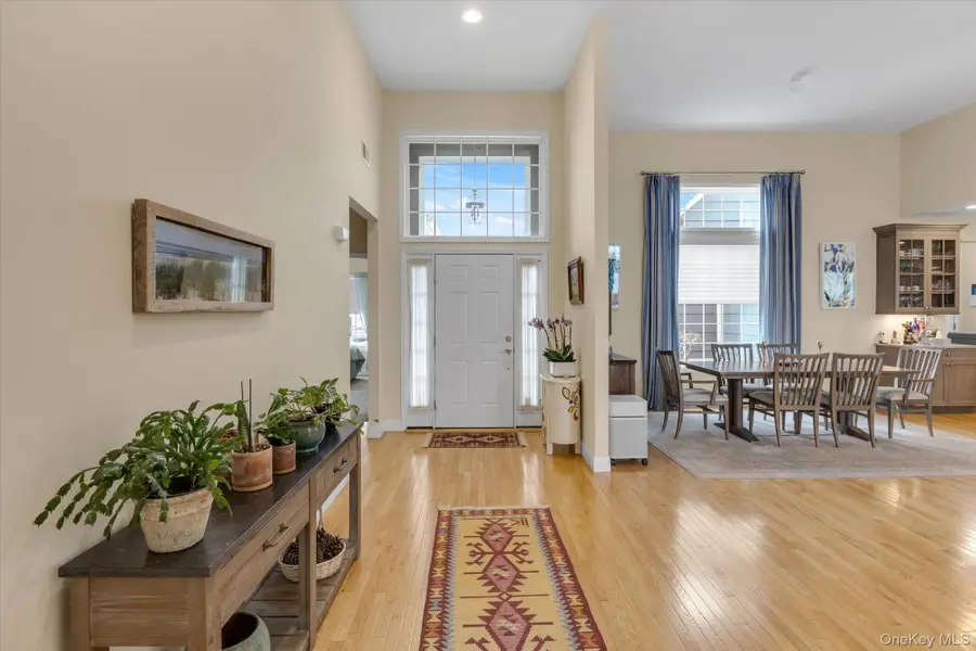 390 Stonecrop Road, Aquebogue, NY 11931 - Image #2