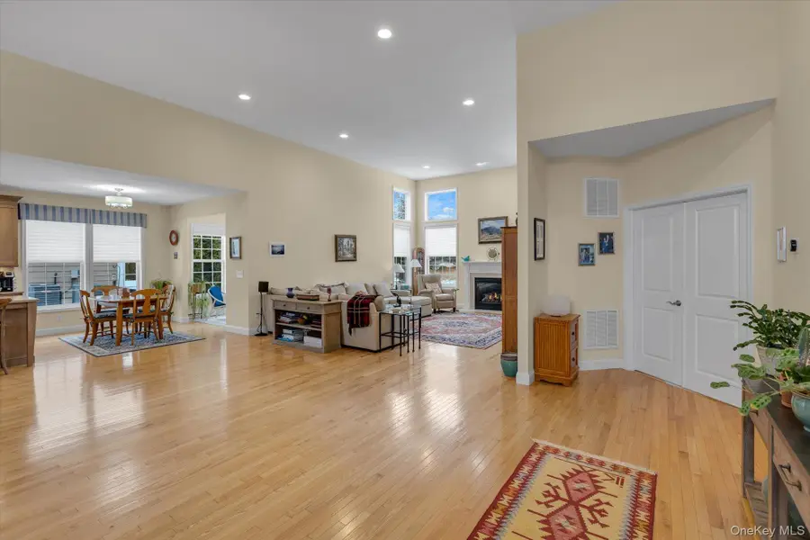 390 Stonecrop Road, Aquebogue, NY 11931 - Image #3