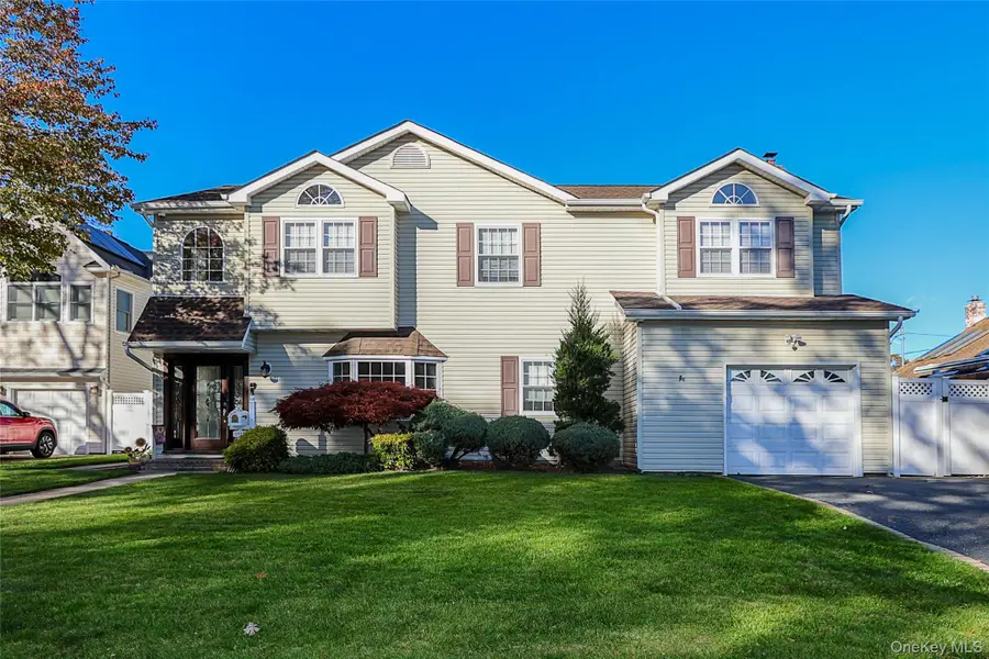 1817 Gardenia Avenue, North Merrick, NY 11566 - Image #2