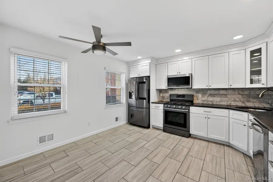 410 Pawnee Court, Suffern, NY 10901 - Image #3