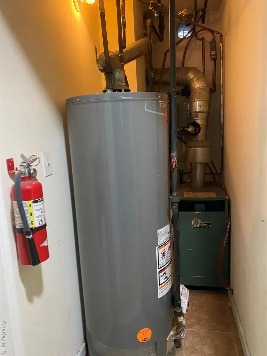 801 E 163rd Street, Bronx, NY 10456 - Image #2