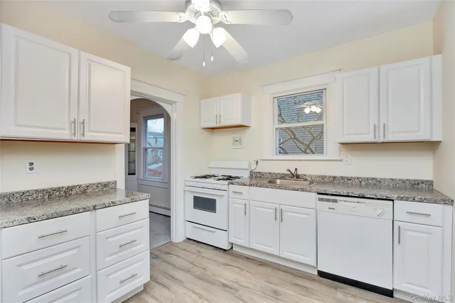 35 Andrew Avenue, Islip Terrace, NY 11752 - Image #2