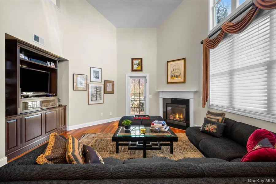 2279 Dalton Drive, Cortlandt Manor, NY 10567 - Image #3