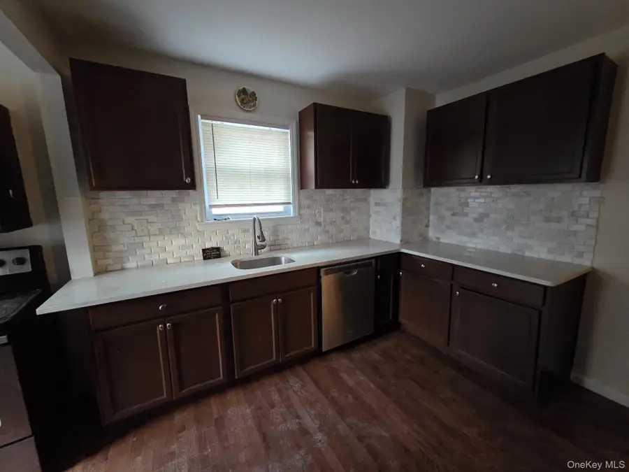 10 N 15th Street, Wyandanch, NY 11798 - Image #3