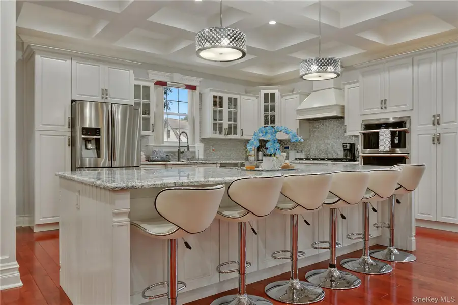 19319 109th Road, Saint Albans, NY 11412 - Image #3