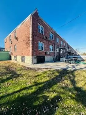 6227 69th Lane, Middle Village, NY 11379 - Image #3