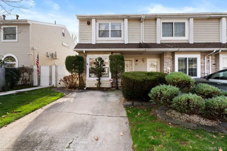 50 Caswell Lane, Staten Island, NY 10314 - Image #2