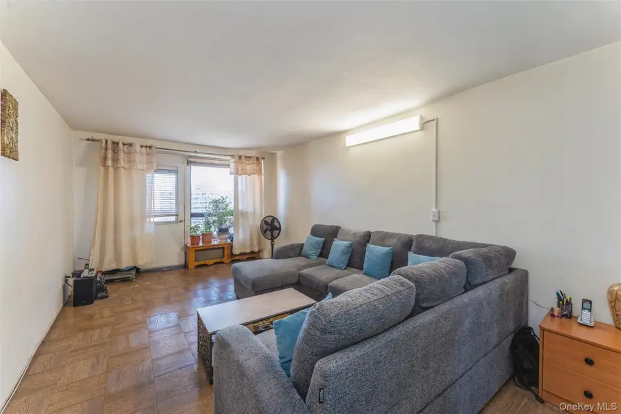 61-15 98th Street #. I6 H, Rego Park, NY 11374 - Image #3