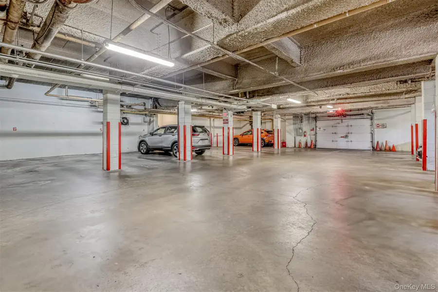 35 Park Avenue #3L, Suffern, NY 10901 - Image #3