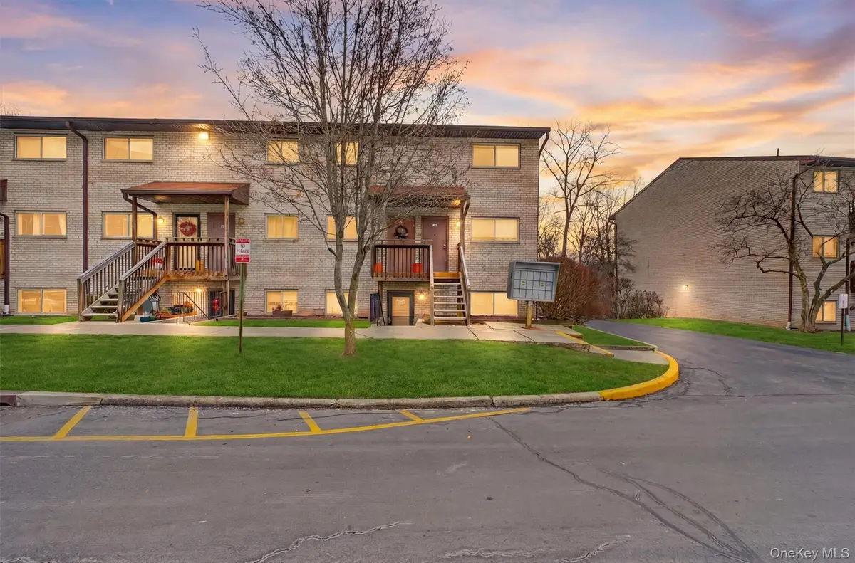 26 Cooper Road #715, Poughkeepsie, NY 12603 - Image #1