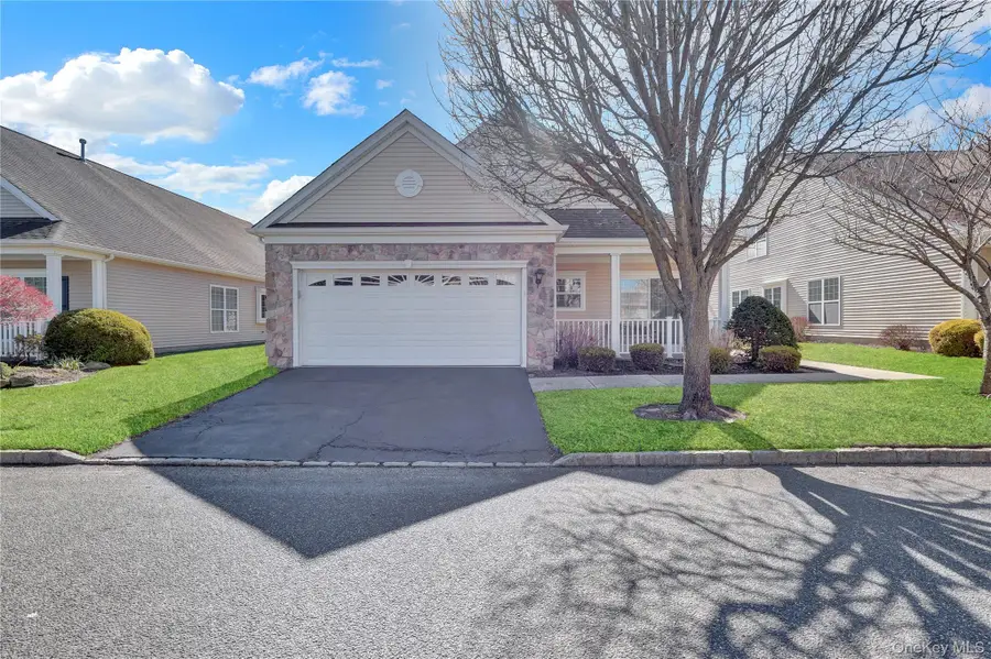 3 Louden Loop, Mount Sinai, NY 11766 - #2