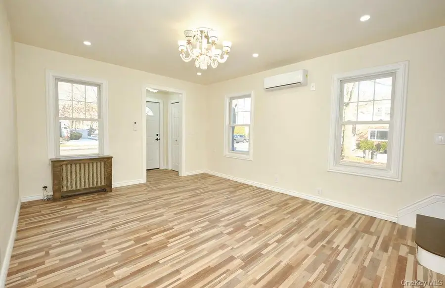 24120 83rd Avenue, Bellerose, NY 11426 - Image #3