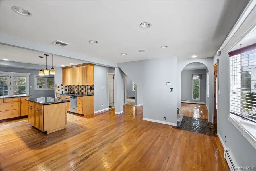 2181 Hortense Avenue, Seaford, NY 11783 - Image #3