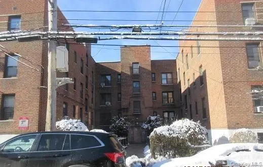 3231 Barker Avenue #2C, Bronx, NY 10467 - Image #1