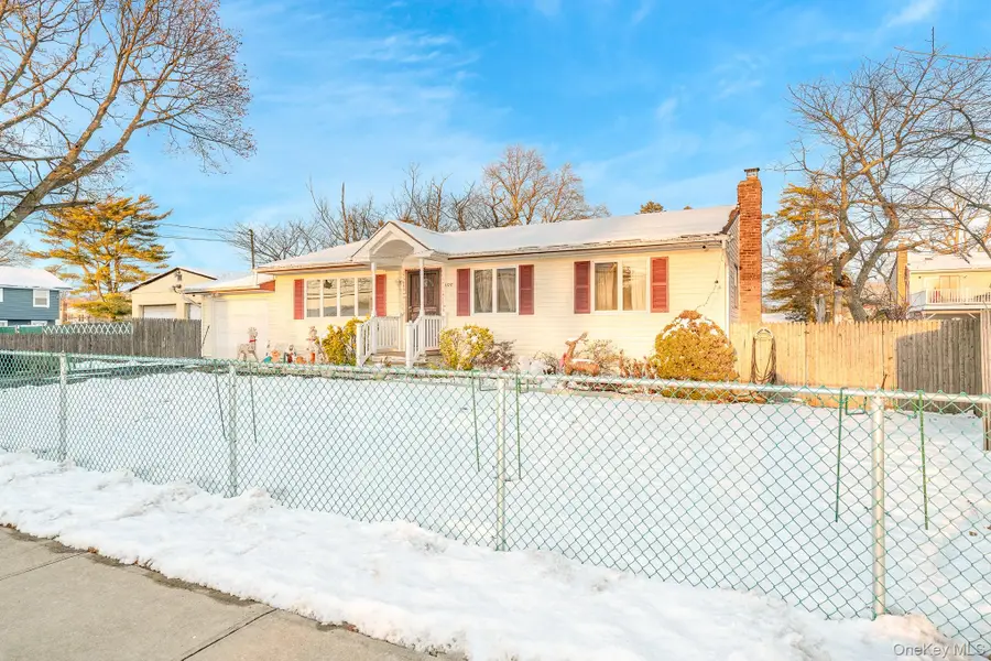 1175 Little East Neck Road, West Babylon, NY 11704 - Image #2