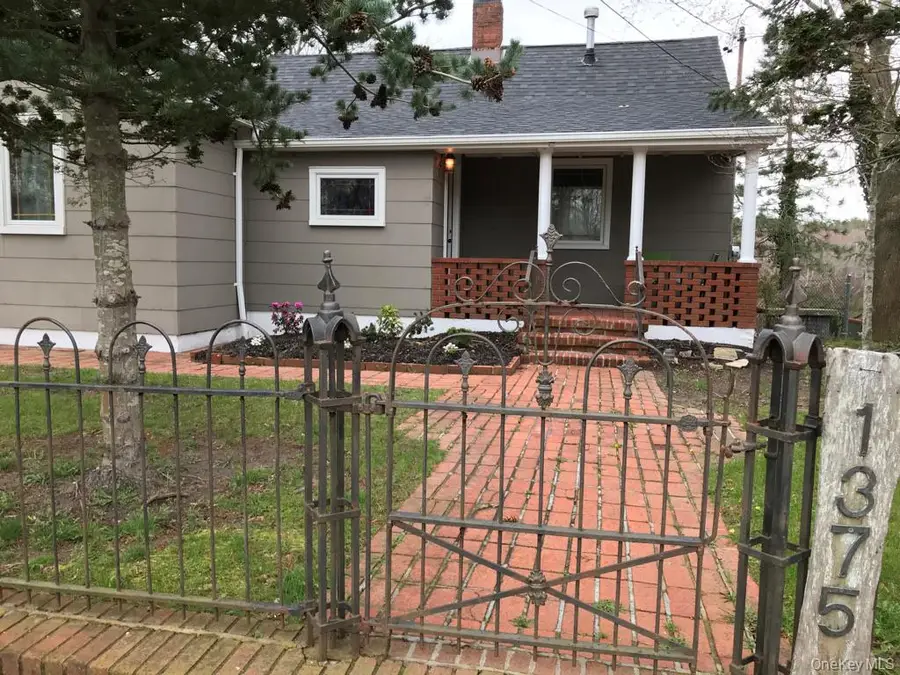 1375 W Main Street, Riverhead, NY 11901 - Image #2